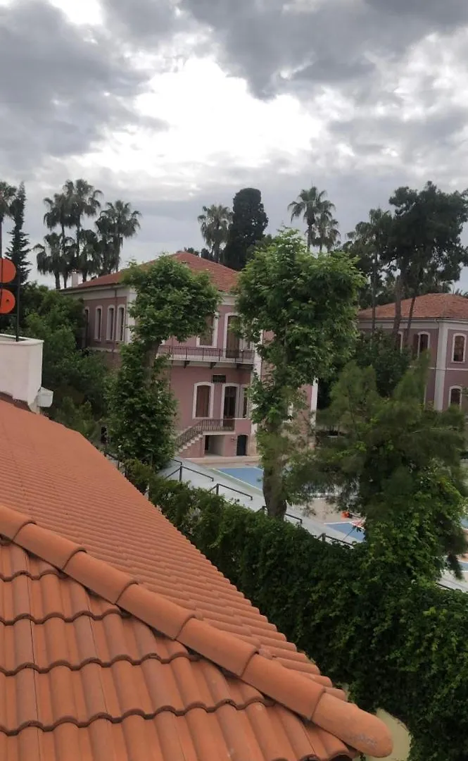 Kaleici Benzersiz Donanimli Muethis Teras Keyfi Uygun Fiyat Ev Antalya Lägenhet