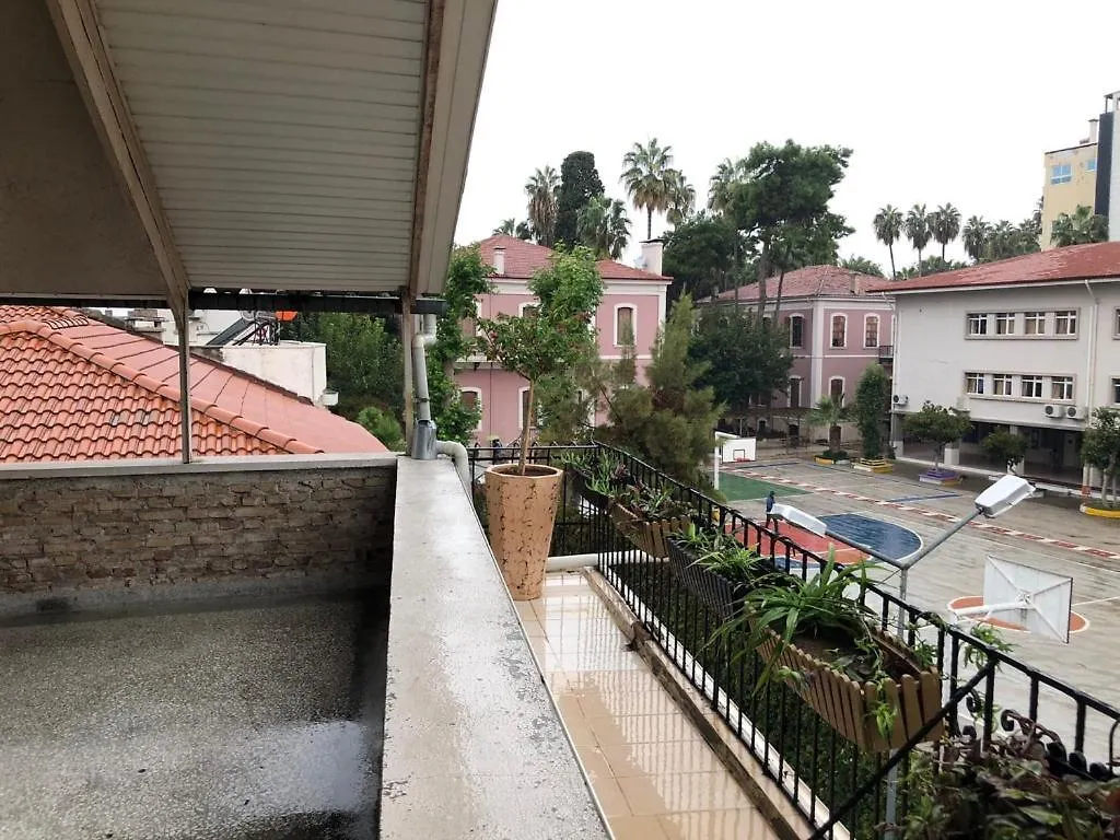 Kaleici Benzersiz Donanimli Muethis Teras Keyfi Uygun Fiyat Ev Antalya Lägenhet