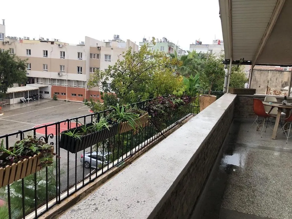 Kaleici Benzersiz Donanimli Muethis Teras Keyfi Uygun Fiyat Ev Antalya Turkiet
