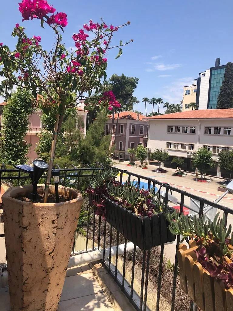 Kaleici Benzersiz Donanimli Muethis Teras Keyfi Uygun Fiyat Ev Antalya Lägenhet